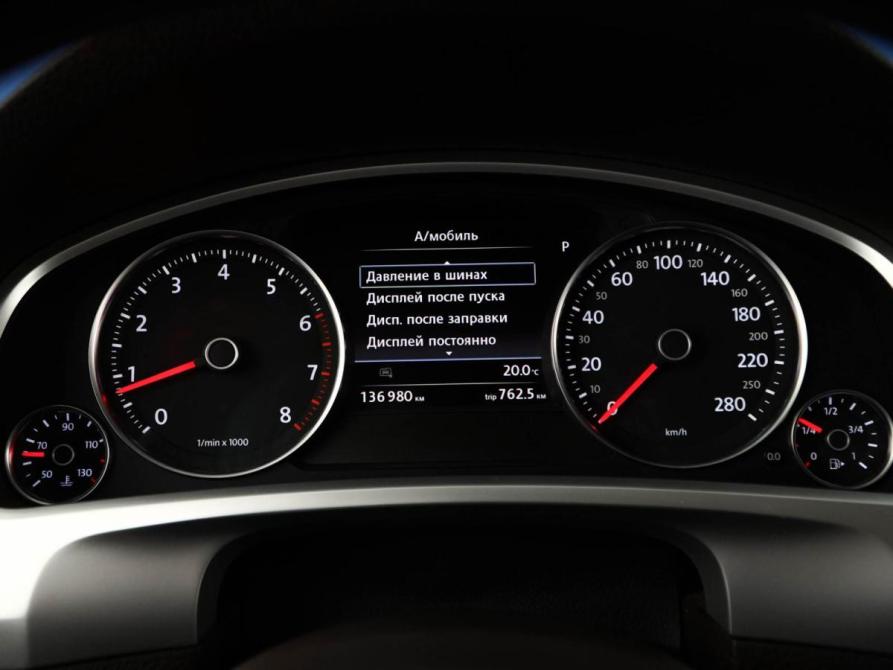 Volkswagen Touareg II Рестайлинг Москва  - изображение 22