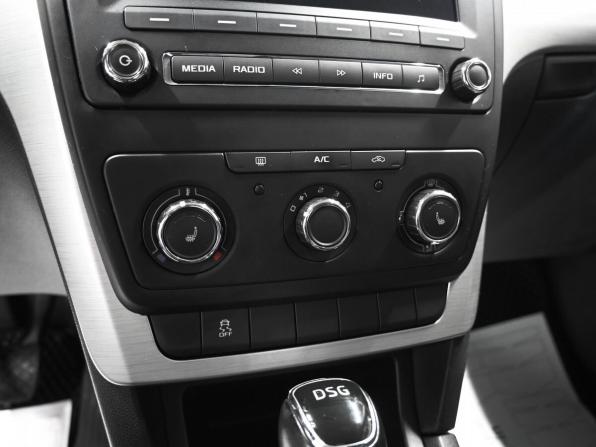 Skoda Yeti I Рестайлинг с пробегом 2014 года, цена 1 070 000 рублей, 142890 км, внедорожник, Автокод Объявления