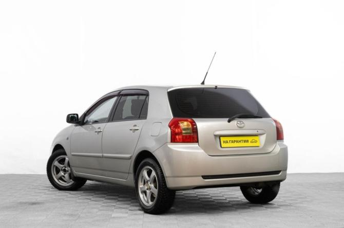 Toyota Corolla IX (E120 E130) Рестайлинг с пробегом 2006 года, цена 749 000 рублей, 235000 км, хэтчбек, Автокод Объявления