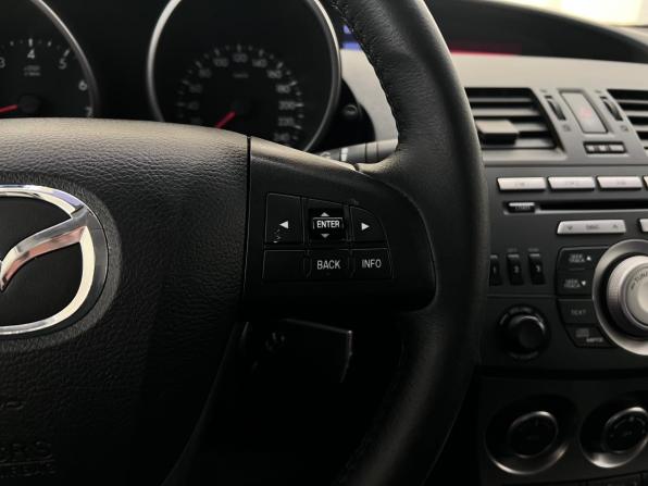Mazda 3 II (BL) с пробегом 2011 года, цена 870 000 рублей, 159800 км, седан, Автокод Объявления