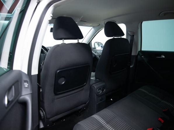 Volkswagen Tiguan I с пробегом 2011 года, цена 980 000 рублей, 243652 км, внедорожник, Автокод Объявления