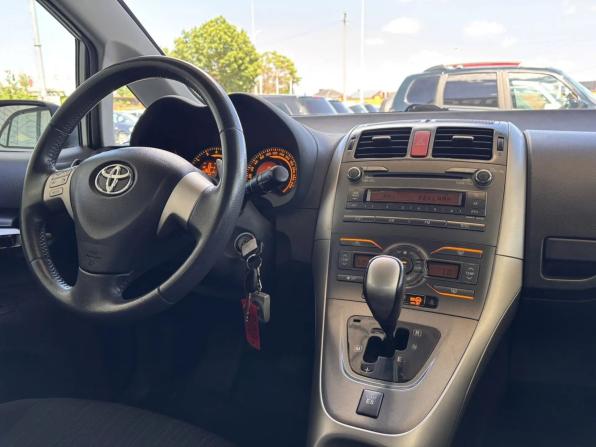 Toyota Auris I с пробегом 2008 года, цена 770 000 рублей, 144794 км, хэтчбек, Автокод Объявления