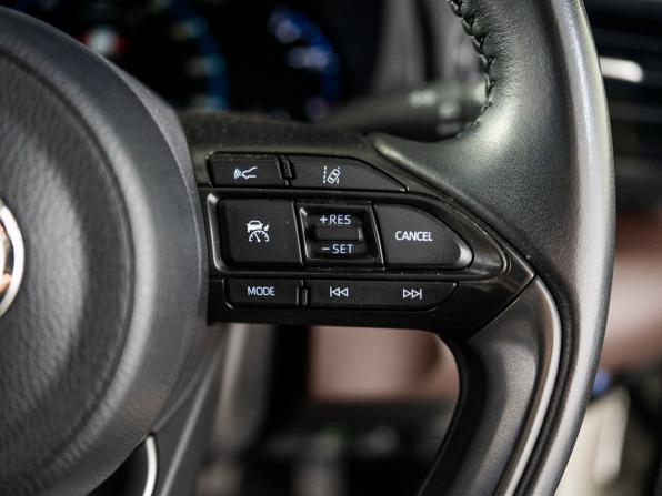 Toyota Yaris Cross с пробегом 2021 года, цена 1 950 000 рублей, 44587 км, внедорожник, Автокод Объявления