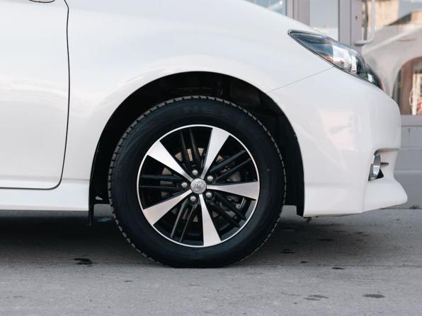 Toyota Wish II Рестайлинг с пробегом 2012 года, цена 1 410 000 рублей, 122435 км, минивэн, Автокод Объявления