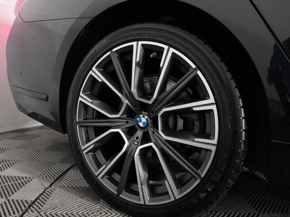 BMW 7 серии VI (G11/G12) Рестайлинг с пробегом 2022 года, цена 6 400 000 рублей, 144309 км, седан, Автокод Объявления