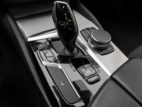 BMW 5 серии VII (G30/G31/G38) с пробегом 2020 года, цена 3 820 000 рублей, 151713 км, седан, Автокод Объявления