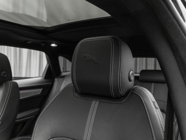 Jaguar F-Pace I Рестайлинг с пробегом 2021 года, цена 5 000 000 рублей, 76349 км, внедорожник, Автокод Объявления