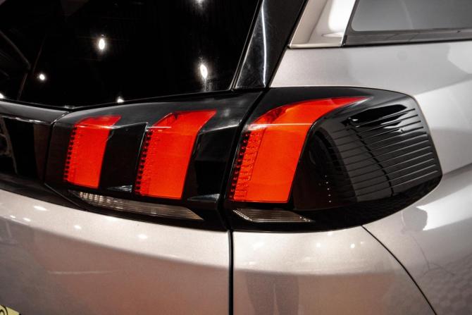 Peugeot 5008 II с пробегом 2020 года, цена 2 249 000 рублей, 179800 км, внедорожник, Автокод Объявления