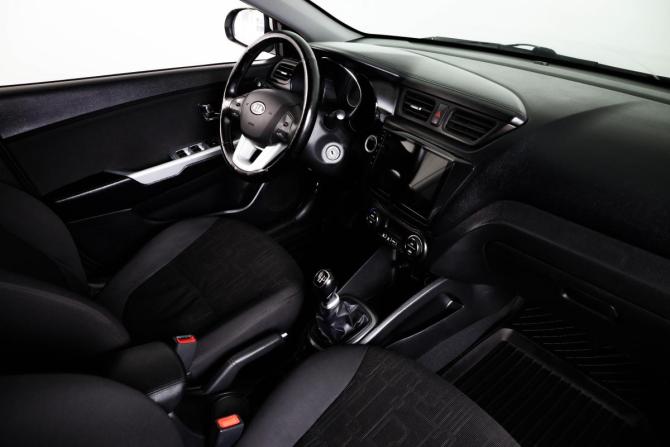 Kia Rio III с пробегом 2012 года, цена 879 000 рублей, 238967 км, хэтчбек, Автокод Объявления