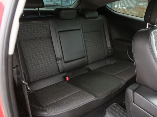 Opel Astra J Рестайлинг с пробегом 2013 года, цена 675 000 рублей, 185000 км, хэтчбек, Автокод Объявления