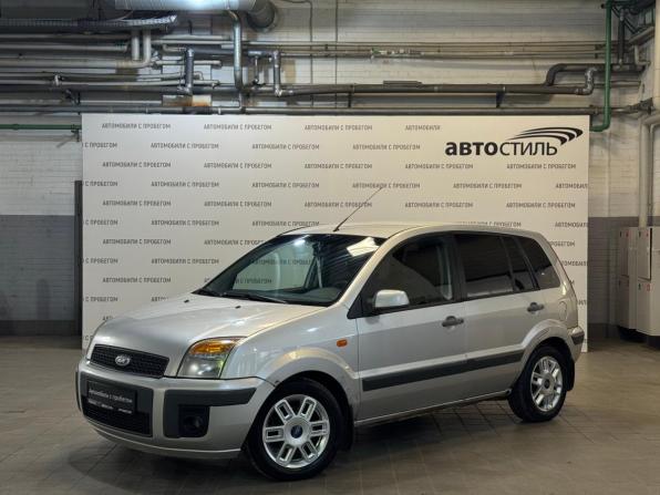 Ford Fusion I Рестайлинг с пробегом 2008 года, цена 299 000 рублей, 315000 км, хэтчбек, Автокод Объявления