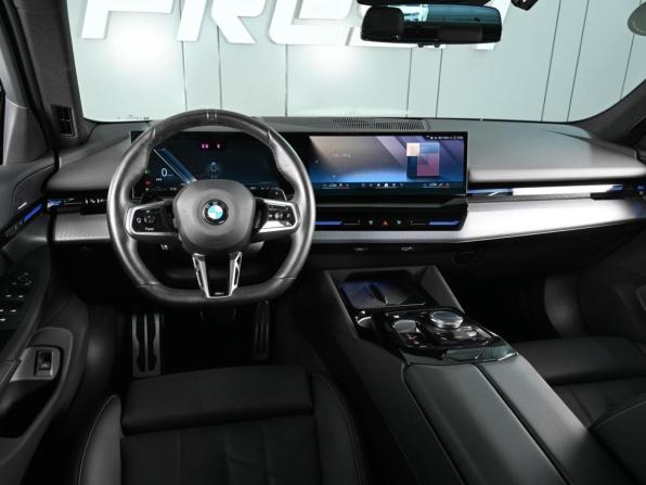 BMW 5 серии VIII (G60/G61/G68) с пробегом 2024 года, цена 7 499 000 рублей, 15000 км, седан, Автокод Объявления