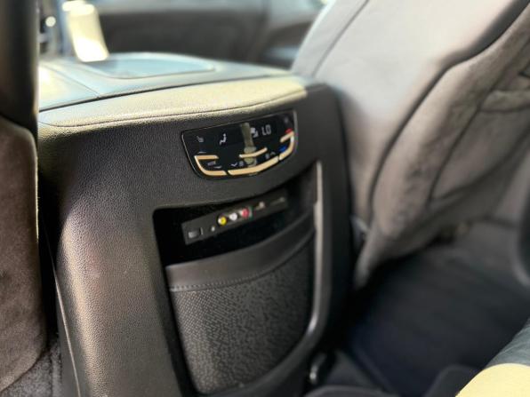 Cadillac Escalade IV с пробегом 2015 года, цена 3 500 000 рублей, 162800 км, внедорожник, Автокод Объявления
