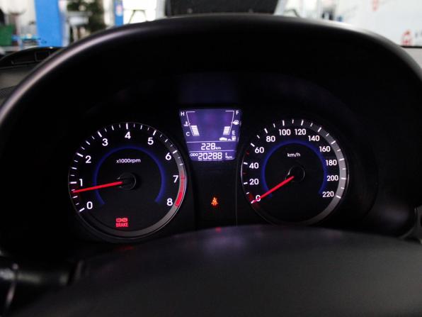 Hyundai Solaris I с пробегом 2011 года, цена 749 000 рублей, 202200 км, седан, Автокод Объявления