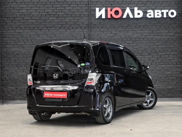 Honda Freed I Рестайлинг с пробегом 2012 года, цена 995 000 рублей, 209749 км, компактвэн, Автокод Объявления