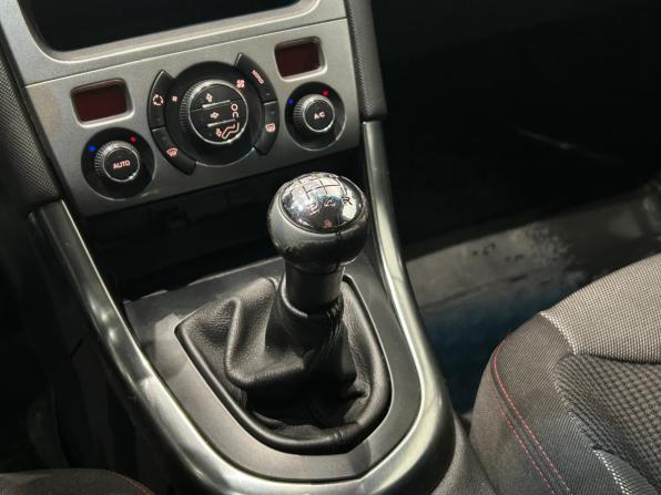 Peugeot 308 I Рестайлинг с пробегом 2011 года, цена 379 000 рублей, 190049 км, хэтчбек, Автокод Объявления