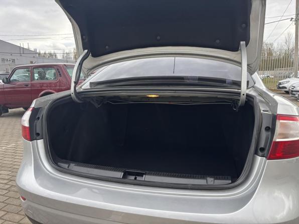 Renault Fluence I Рестайлинг с пробегом 2014 года, цена 783 000 рублей, 174703 км, седан, Автокод Объявления