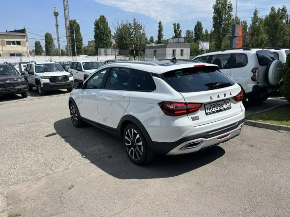 Lada (ВАЗ) Vesta I Рестайлинг (NG) с пробегом 2025 года, цена 2 100 000 рублей, 107 км, универсал, Автокод Объявления