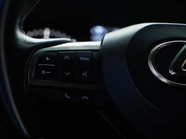 Lexus LX III Рестайлинг 2 с пробегом 2018 года, цена 6 645 605 рублей, 181859 км, внедорожник, Автокод Объявления
