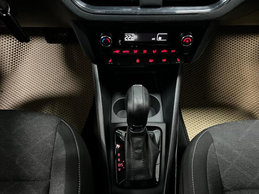 Volkswagen Polo VI Казань  - изображение 16