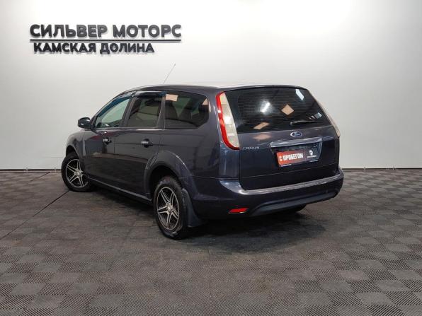 Ford Focus II Рестайлинг с пробегом 2008 года, цена 445 000 рублей, 212000 км, универсал, Автокод Объявления