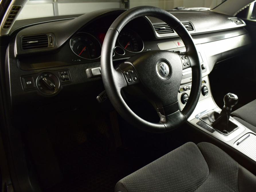 Volkswagen Passat B6 Кемерово  - изображение 7