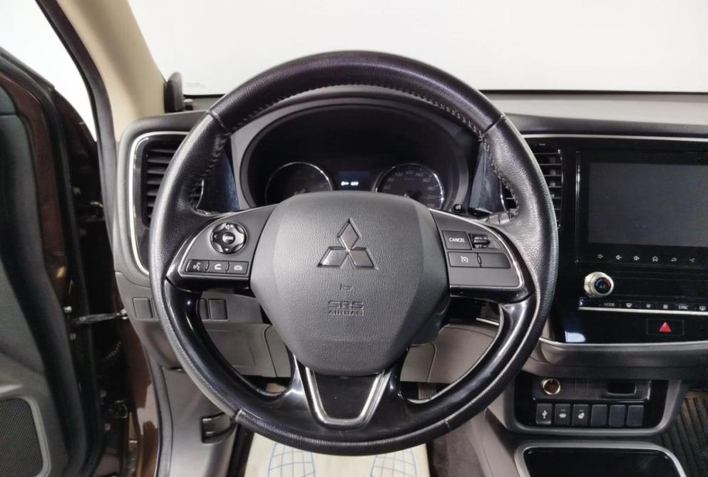 Mitsubishi Outlander III Рестайлинг 3 Саратов  - изображение 19