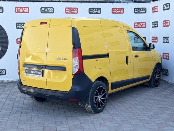 Renault Dokker I с пробегом 2018 года, цена 1 600 000 рублей, 79500 км, фургон, Автокод Объявления