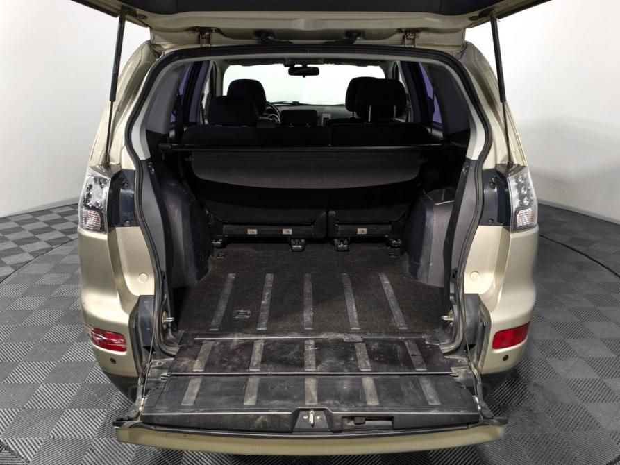 Mitsubishi Outlander II Санкт-Петербург  - изображение 19