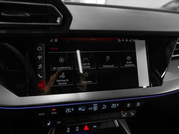 Audi A3 IV (8Y) Рестайлинг с пробегом 2025 года, цена 4 050 000 рублей, 11 км, хэтчбек, Автокод Объявления
