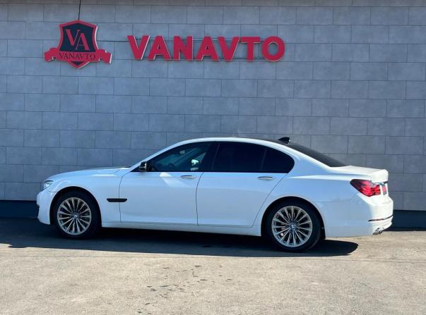 BMW 7 серии V (F01/F02/F04) Рестайлинг с пробегом 2015 года, цена 2 050 000 рублей, 273100 км, седан, Автокод Объявления