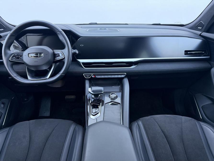 Geely Monjaro I Москва  - изображение 16