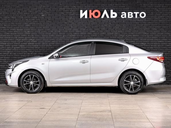 Kia Rio IV Рестайлинг с пробегом 2021 года, цена 1 950 000 рублей, 21393 км, седан, Автокод Объявления