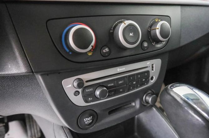 Renault Megane III с пробегом 2013 года, цена 779 000 рублей, 118000 км, хэтчбек, Автокод Объявления