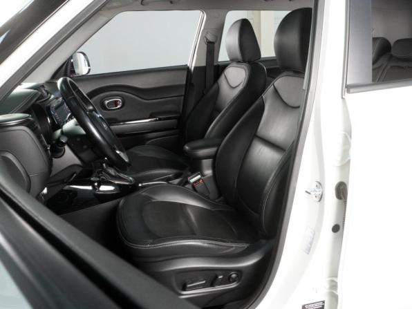 Kia Soul II Рестайлинг с пробегом 2017 года, цена 1 888 000 рублей, 48695 км, хэтчбек, Автокод Объявления