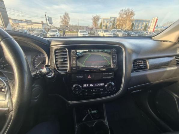Mitsubishi Outlander III Рестайлинг 2 с пробегом 2015 года, цена 2 127 000 рублей, 146770 км, внедорожник, Автокод Объявления