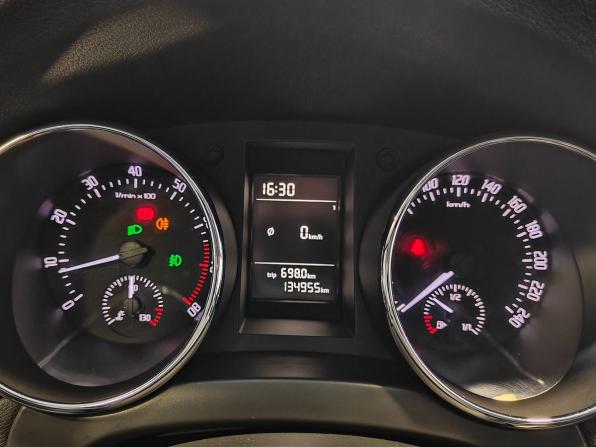 Skoda Yeti I с пробегом 2012 года, цена 1 149 000 рублей, 134955 км, внедорожник, Автокод Объявления