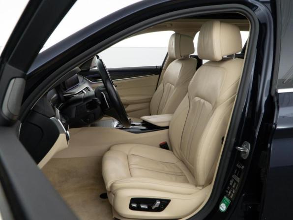 BMW 5 серии VII (G30/G31/G38) с пробегом 2019 года, цена 3 177 077 рублей, 215080 км, универсал, Автокод Объявления