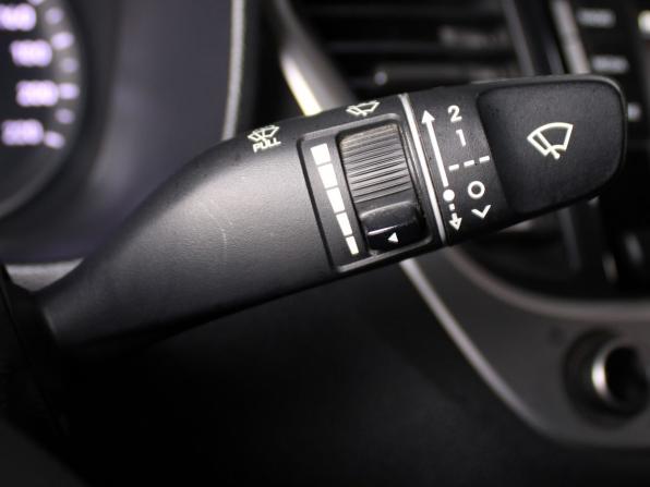 Hyundai Solaris II с пробегом 2019 года, цена 1 190 000 рублей, 192500 км, седан, Автокод Объявления