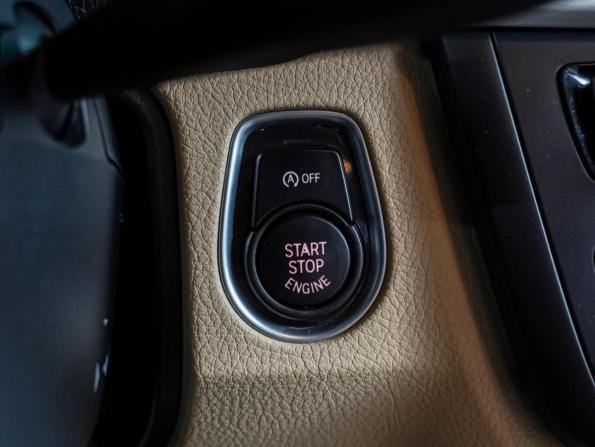 BMW 3 серии VI (F3x) с пробегом 2013 года, цена 1 799 000 рублей, 151315 км, седан, Автокод Объявления