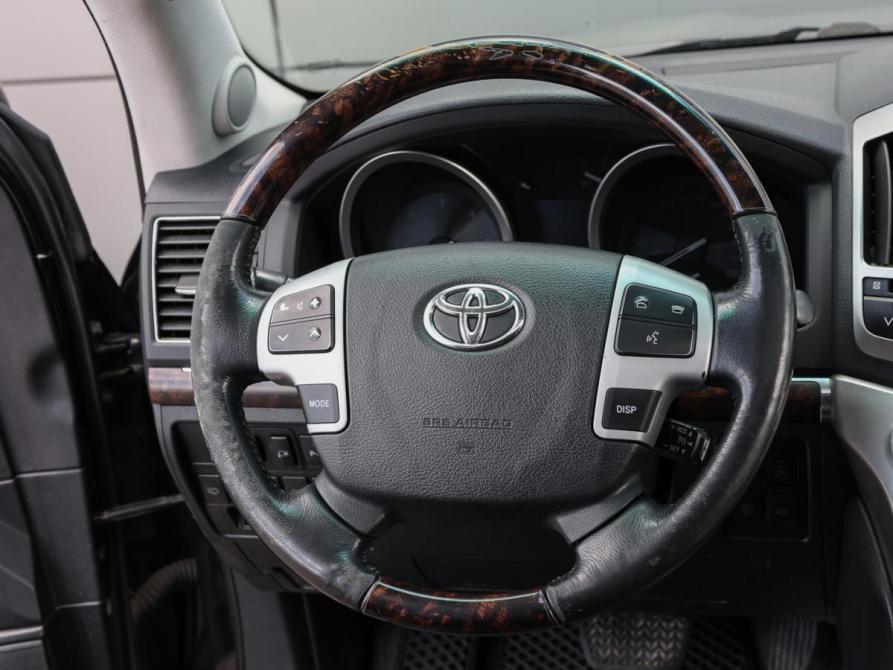 Toyota Land Cruiser 200 Series Рестайлинг 1 Москва  - изображение 17