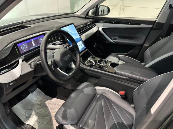 Geely Atlas II с пробегом 2024 года, цена 2 785 000 рублей, 15648 км, внедорожник, Автокод Объявления