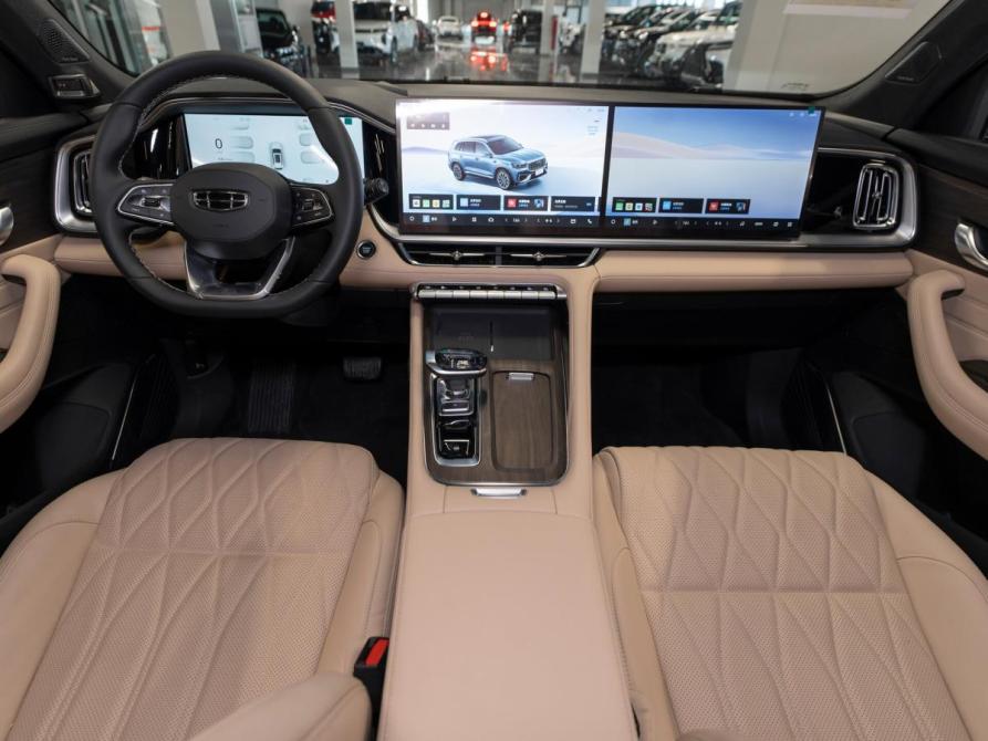 Geely Monjaro I Рестайлинг 2 Москва  - изображение 8