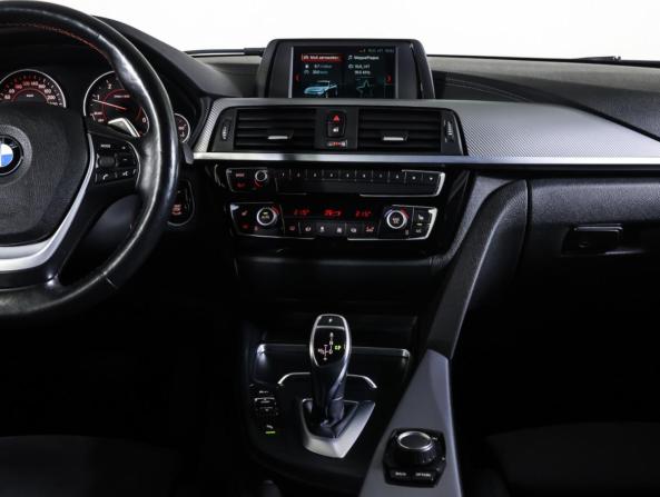 BMW 3 серии VI (F3x) Рестайлинг с пробегом 2018 года, цена 2 690 000 рублей, 123000 км, седан, Автокод Объявления