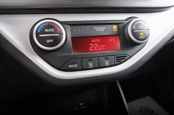 Kia Picanto II Рестайлинг с пробегом 2015 года, цена 799 000 рублей, 42442 км, хэтчбек, Автокод Объявления