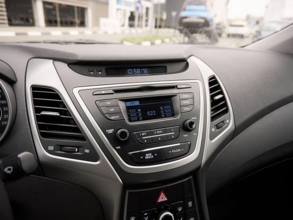 Hyundai Elantra V (MD) Рестайлинг с пробегом 2015 года, цена 1 348 000 рублей, 91700 км, седан, Автокод Объявления