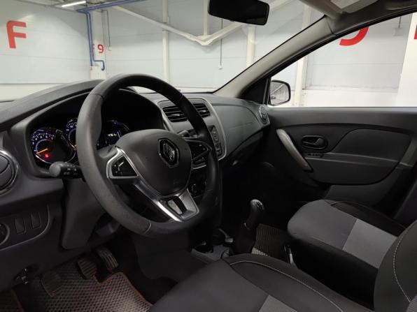 Renault Sandero II Рестайлинг с пробегом 2020 года, цена 1 349 000 рублей, 34760 км, хэтчбек, Автокод Объявления