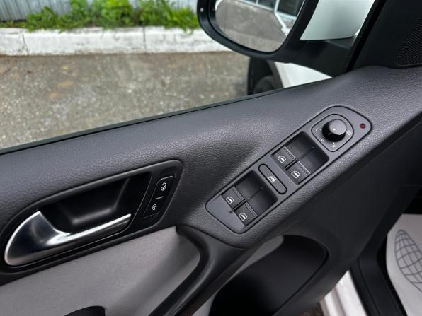 Volkswagen Tiguan I с пробегом 2011 года, цена 990 000 рублей, 160800 км, внедорожник, Автокод Объявления