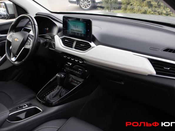 Chevrolet Captiva II с пробегом 2022 года, цена 1 898 000 рублей, 49899 км, внедорожник, Автокод Объявления