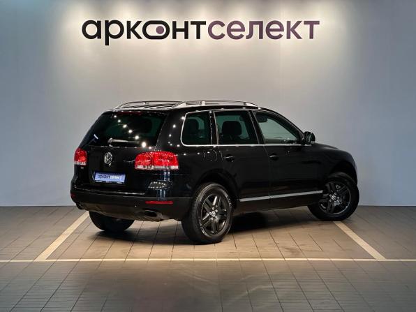 Volkswagen Touareg I Рестайлинг с пробегом 2006 года, цена 755 000 рублей, 247502 км, внедорожник, Автокод Объявления